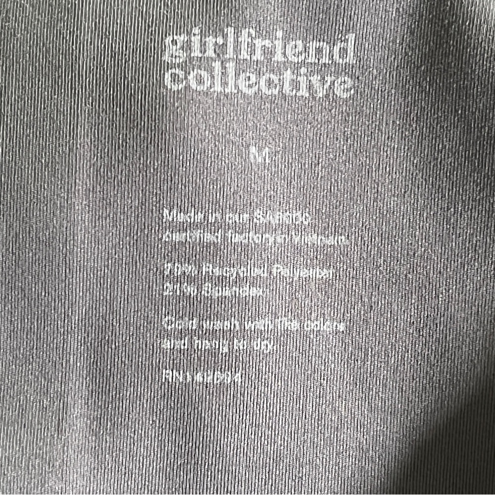 Girlfriend Collective Compressive Gray Leggings - Size Medium - Picture 4 of 14
